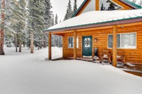 Comfy Mountain Cabin with Privacy and Great Views - Whimsical Hollow